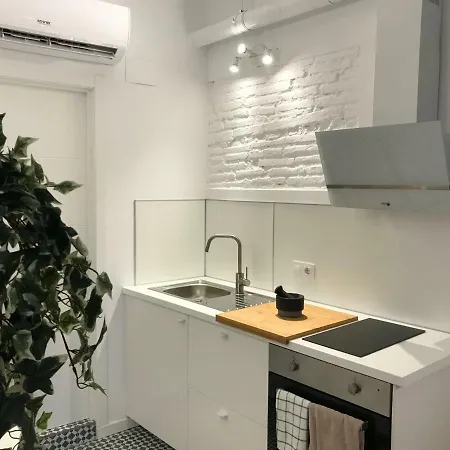 Apartament Lovely At Circus