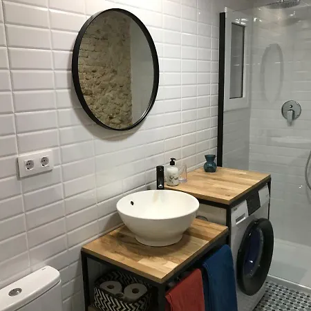 Apartament Lovely At Circus *